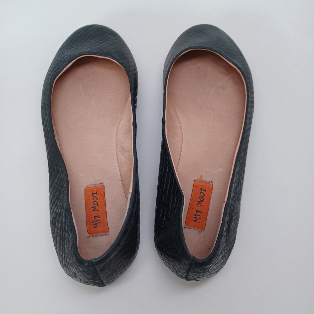 Miz Mooz Shoes Black Leather Ballet Flats Phaedra Reptile Snake Embossed Size 7 - Picture 13 of 15